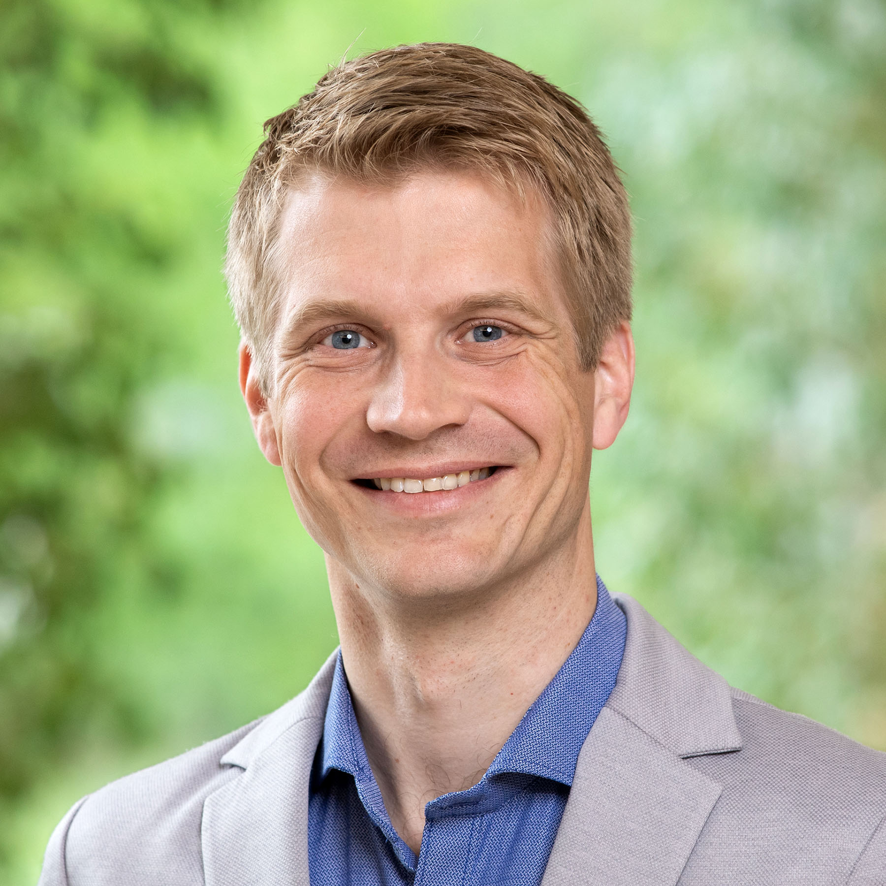 Artz Jens; INW-2; Portrait für Intranet